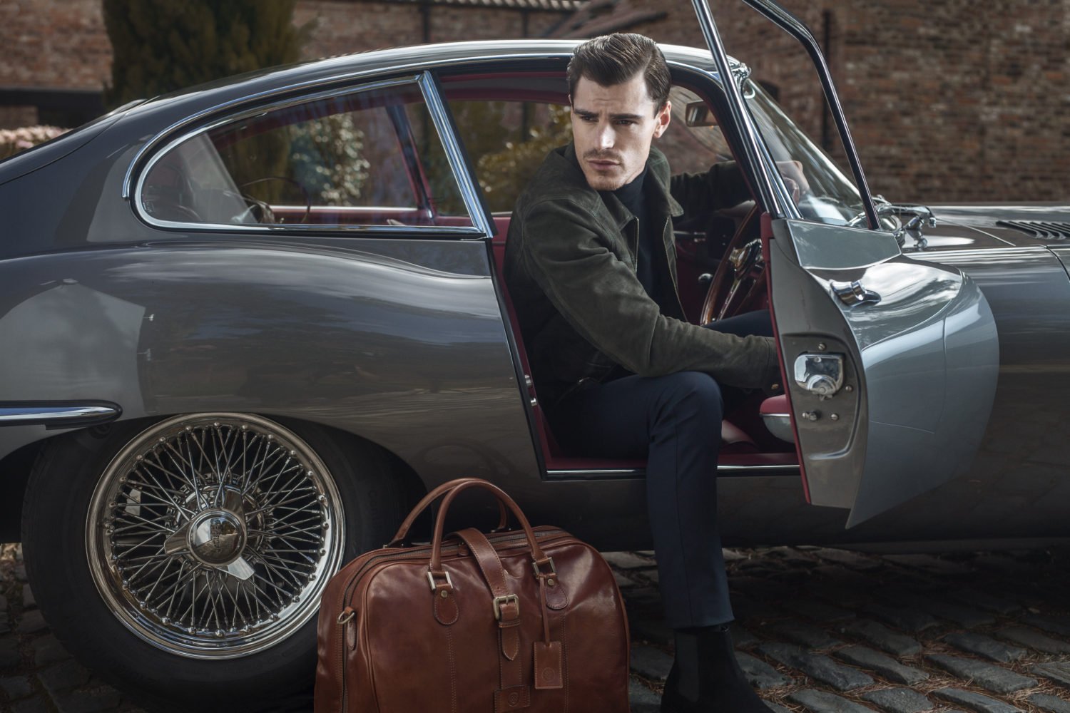 3-6m-per-year-selling-luxury-italian-leather-bags