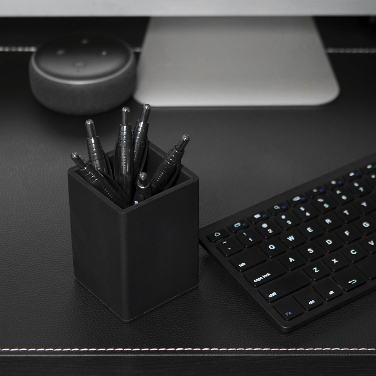 how-i-started-a-10k-month-amazon-fba-business-selling-pencil-holders