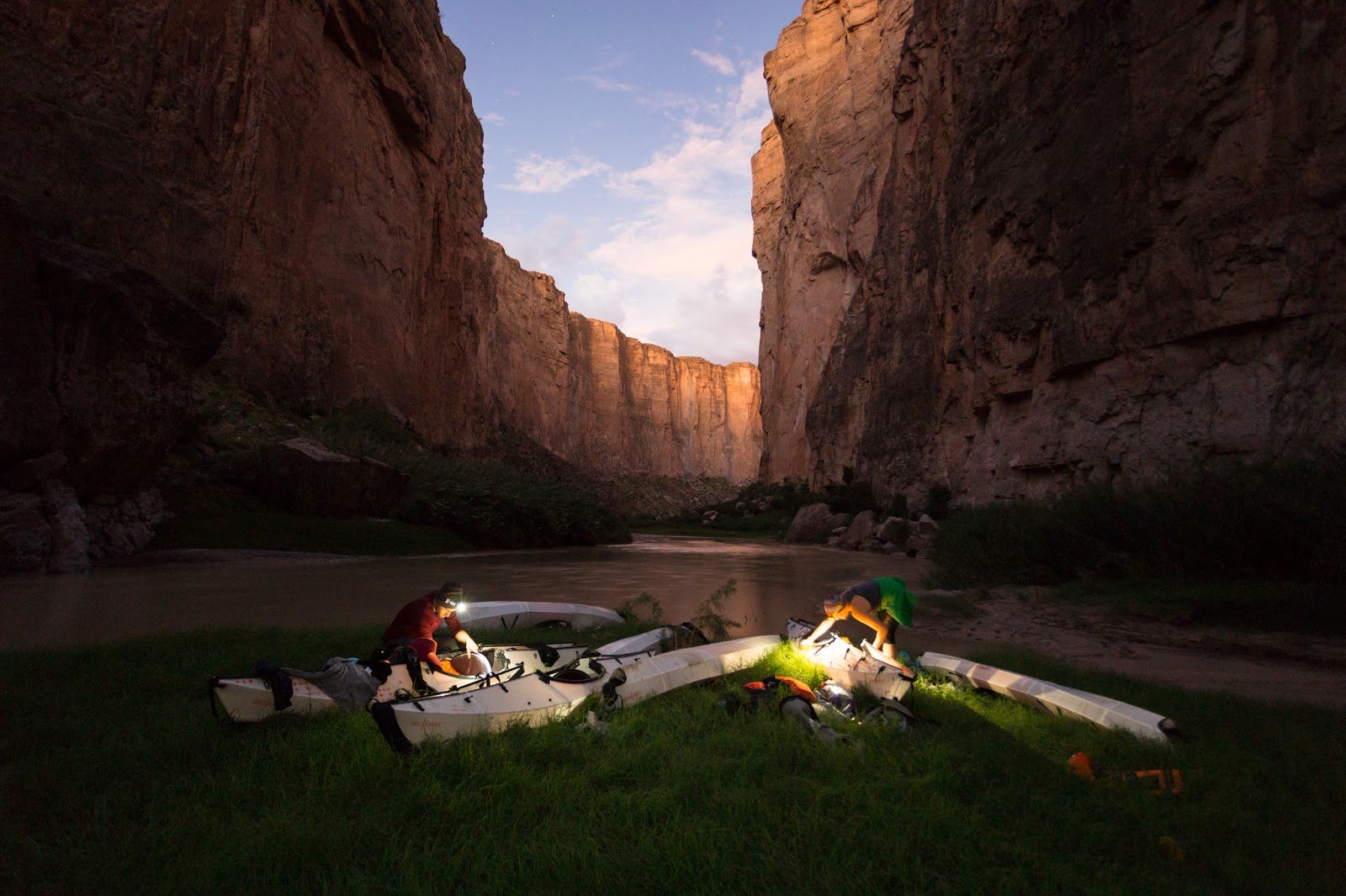 how-we-started-a-400k-month-origami-folding-kayaks-business