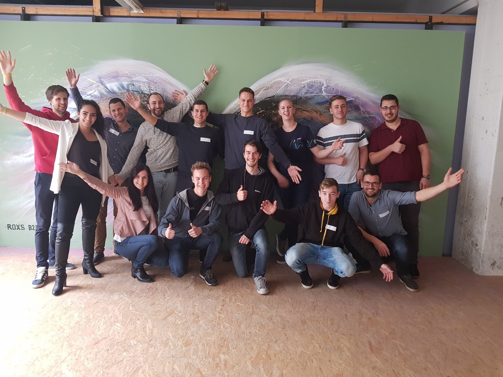 how-i-started-a-10k-month-personal-growth-advice-business