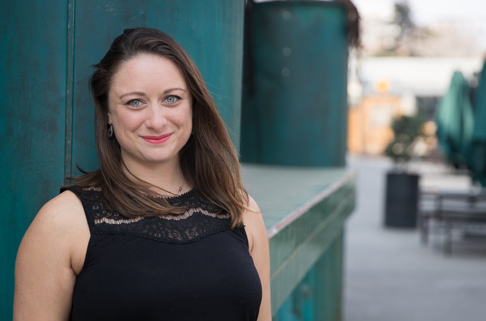how-i-built-an-80k-year-business-as-a-solo-consultant-traveling-the-world