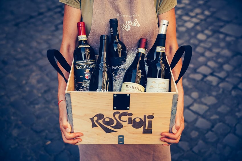 How We Started A $75K/Month Wine Club - Starter Story